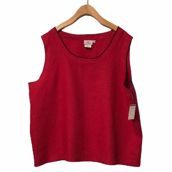 Hot Cotton Tops - HOT COTTON Red Linen Top